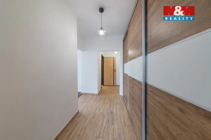 Prodej bytu 3+1, Karviná - Nové Město, tř. Osvobození, 71 m2