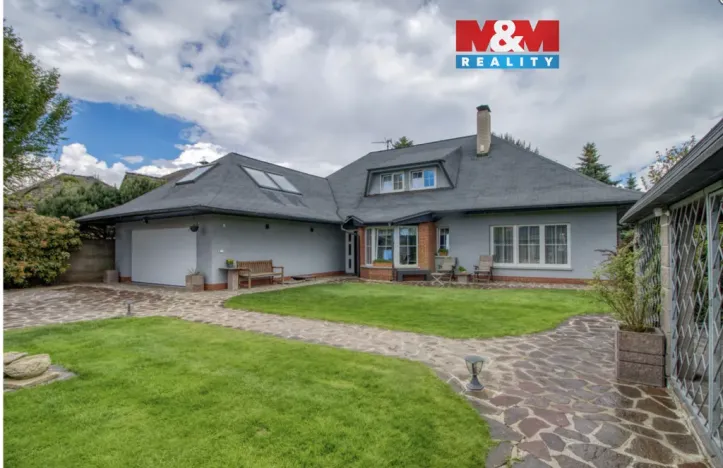 Prodej rodinného domu, Psáry, Pod Skalou, 218 m2