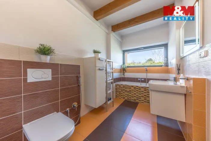 Prodej rodinného domu, Nymburk - Drahelice, Na Hroudách 2, 152 m2