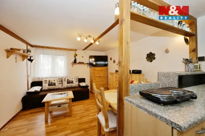 Prodej chaty, Černovice, Lhotkova, 33 m2