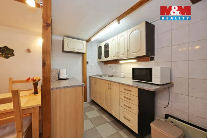 Prodej chaty, Černovice, Lhotkova, 33 m2