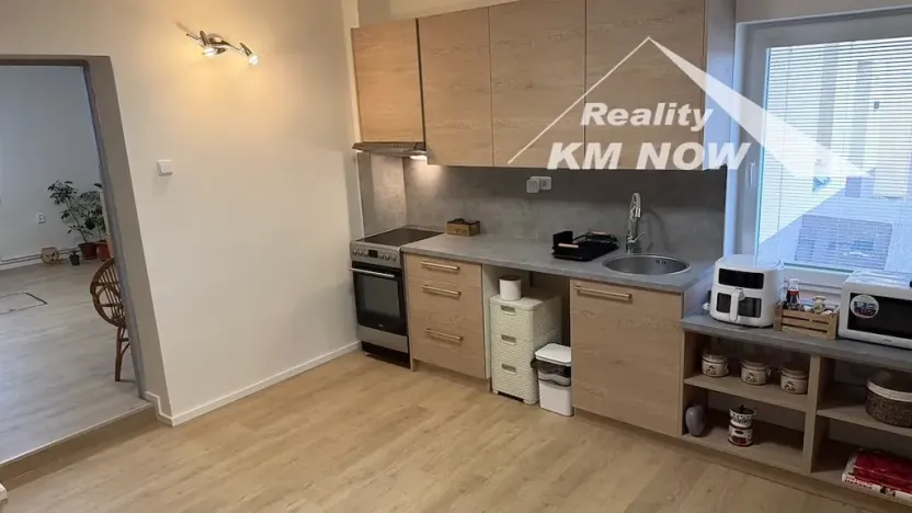 Pronájem bytu 2+1, Kroměříž, Dolnozahradská, 68 m2