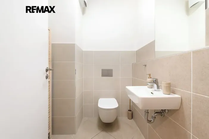 Pronájem bytu 3+kk, Praha - Hloubětín, U Elektry, 80 m2