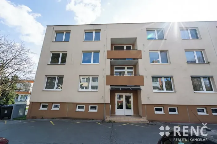 Pronájem bytu 2+1, Brno, Absolonova, 62 m2