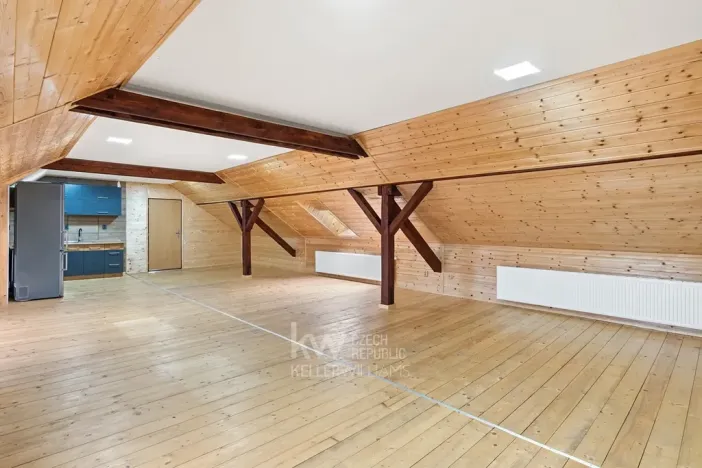 Prodej obchodního prostoru, Milíkov, 420 m2