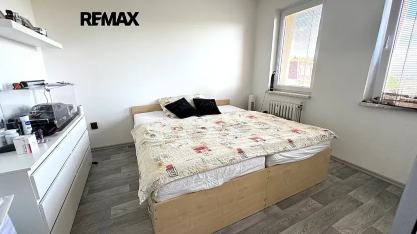 Pronájem bytu 2+kk, Břeclav, Nádražní, 43 m2