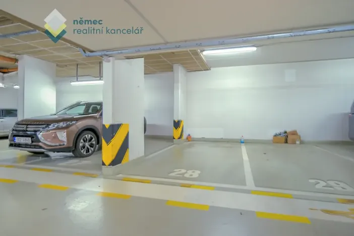 Pronájem bytu 3+kk, Praha - Hrdlořezy, V třešňovce, 109 m2