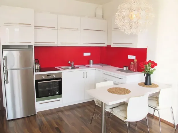 Pronájem bytu 1+kk, Praha - Nusle, Kloboučnická, 33 m2