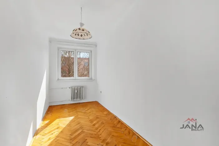 Prodej bytu 3+1, Turnov, Březová, 63 m2