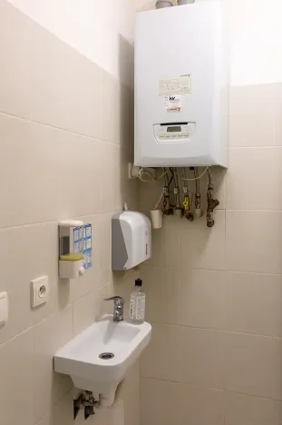 Pronájem obchodního prostoru, Praha - Nové Město, Pštrossova, 79 m2