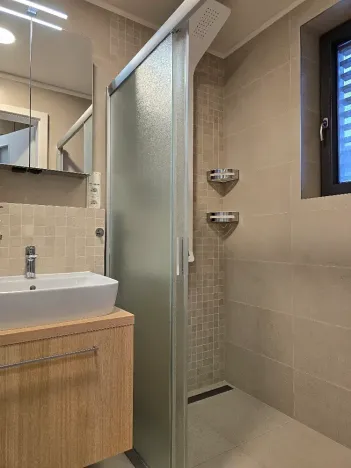 Pronájem bytu 4+kk, Úhonice, 106 m2