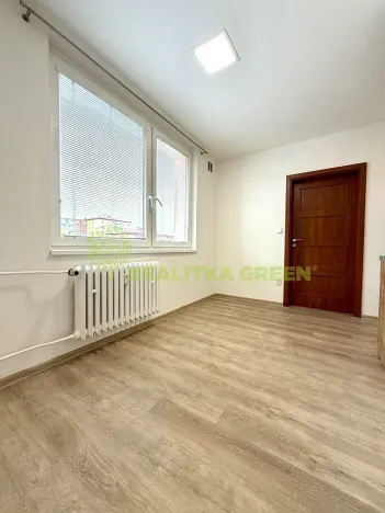 Pronájem bytu 3+1, Vsetín, Ohrada, 72 m2