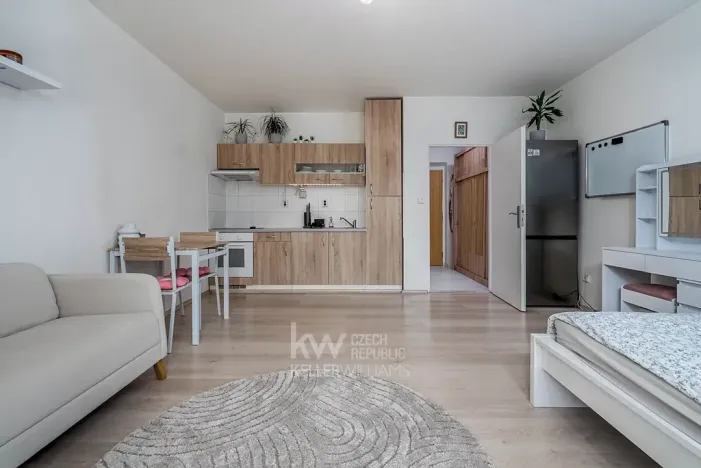 Prodej bytu 1+kk, Hostivice, Zimní, 30 m2