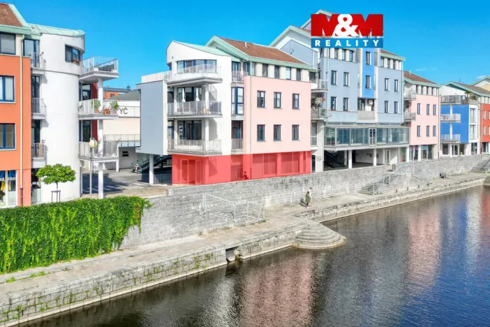 Pronájem obchodního prostoru, Písek, Čechova, 53 m2