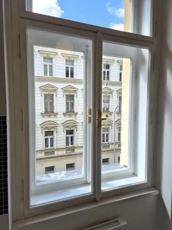 Pronájem bytu 1+1, Praha - Vinohrady, Perunova, 40 m2