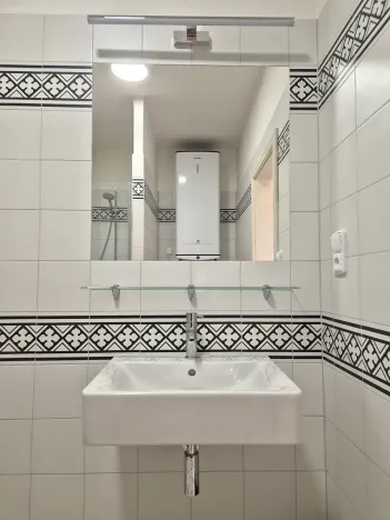 Pronájem bytu 1+1, Praha - Vinohrady, Perunova, 40 m2