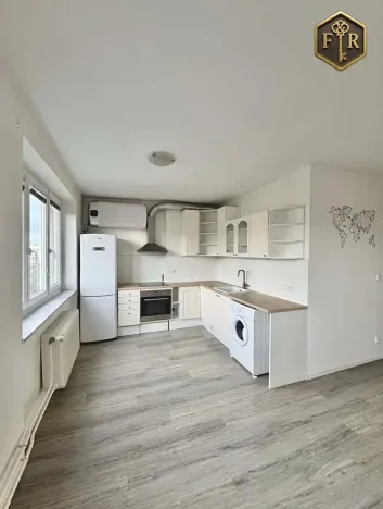 Pronájem bytu 2+kk, Brno, Strž, 70 m2