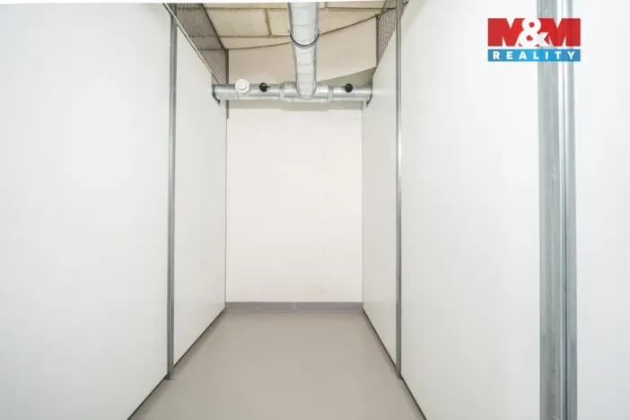 Pronájem bytu 1+kk, Praha, 35 m2