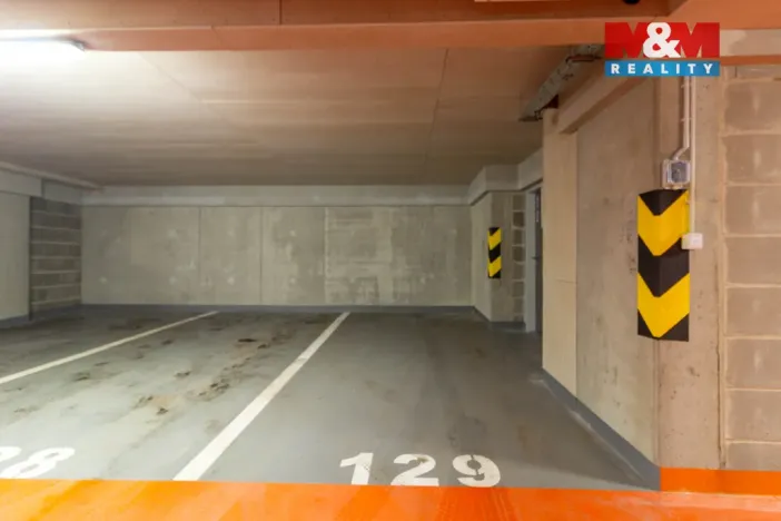 Pronájem bytu 2+kk, Praha - Ruzyně, Stočesova, 53 m2