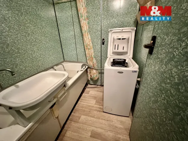 Prodej bytu 2+1, Sezimovo Ústí, Dukelská, 58 m2