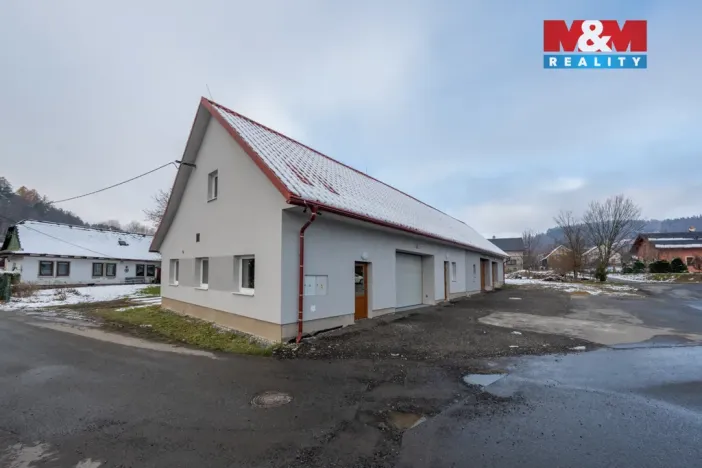 Pronájem skladu, Zubří, U Traktorky, 43 m2