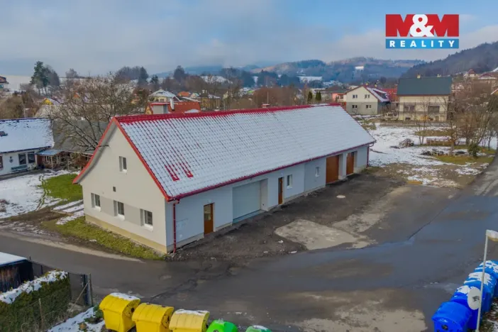 Pronájem skladu, Zubří, U Traktorky, 129 m2