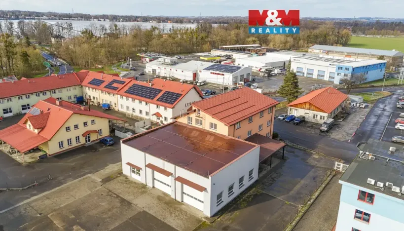 Pronájem výrobních prostor, Třanovice, 1295 m2
