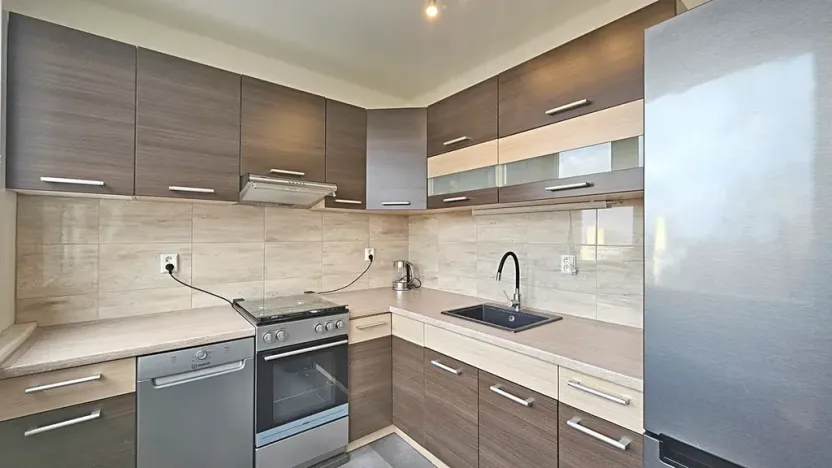 Pronájem bytu 2+1, Kolín, Dělnická, 60 m2