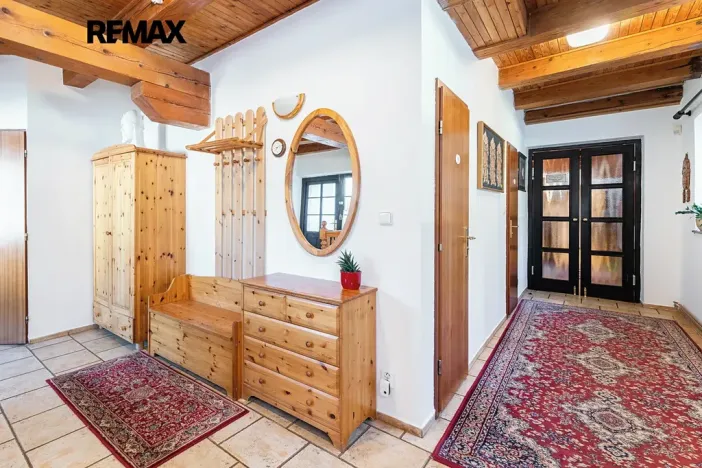 Prodej rodinného domu, Přelíc, 460 m2