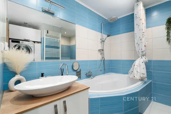 Prodej bytu 3+1, Děčín, Kosmonautů, 75 m2