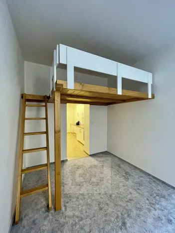 Pronájem bytu 1+1, Praha - Libeň, Kovářská, 30 m2