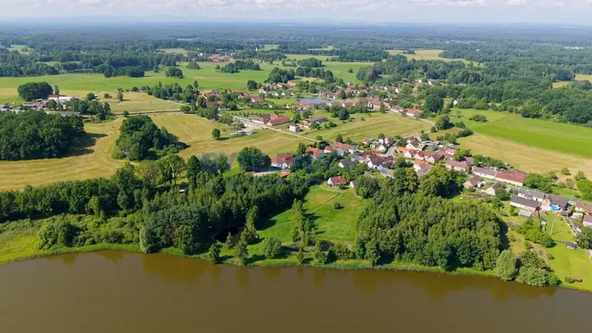 Prodej rodinného domu, Chlum u Třeboně, 475 m2