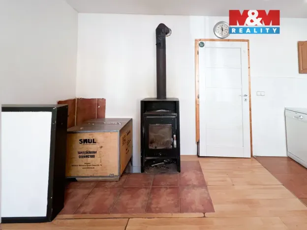 Prodej bytu 3+1, Volary, Náměstí, 96 m2