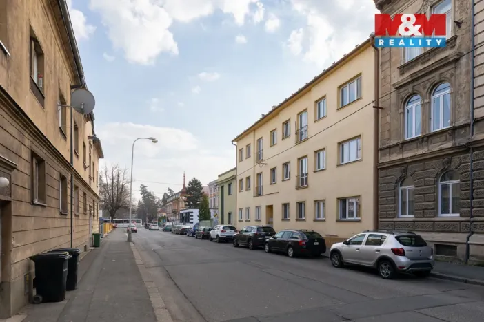 Prodej bytu 2+1, Krnov - Pod Bezručovým vrchem, Bezručova, 73 m2