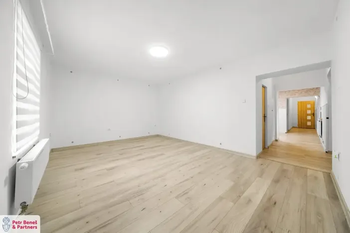 Prodej rodinného domu, Kolešov, 198 m2