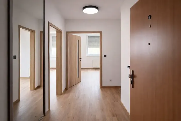 Pronájem bytu 2+kk, Praha - Hlubočepy, Werichova, 50 m2