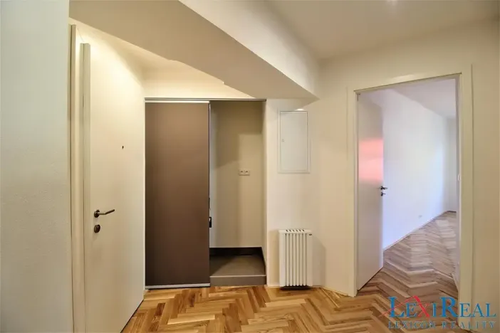 Pronájem bytu 2+1, Praha - Libeň, Pod Čertovou skalou, 60 m2