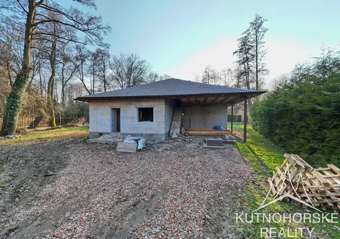 Prodej chalupy, Miskovice, 136 m2