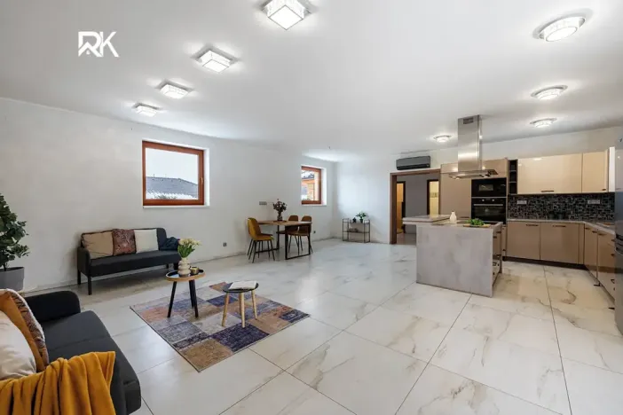 Prodej rodinného domu, Červené Pečky, Na Vyhlídce, 229 m2