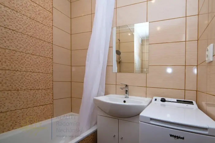 Pronájem bytu 1+1, Praha - Střížkov, Varnsdorfská, 26 m2