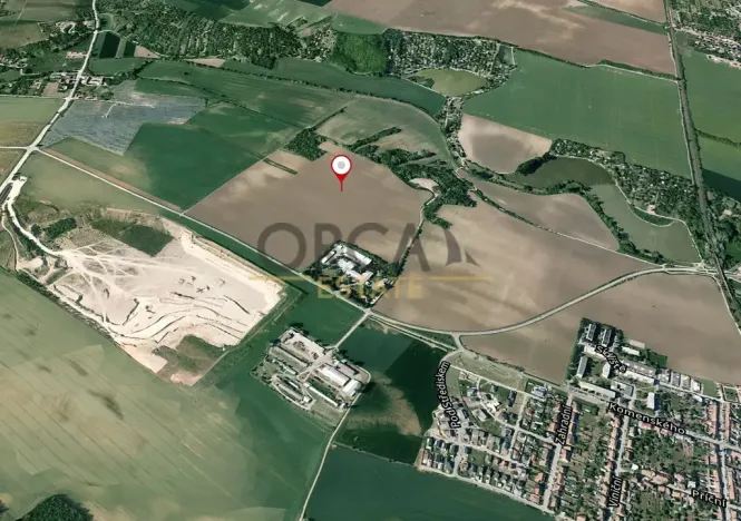 Prodej pole, Hrušovany u Brna, 18217 m2