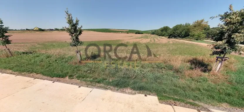 Prodej podílu pole, Bzenec, 1823 m2