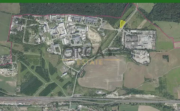 Prodej podílu pole, Praha, 3695 m2