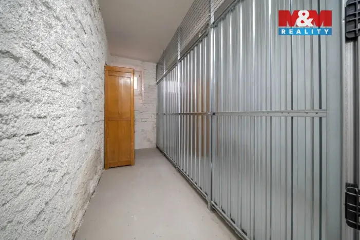 Prodej bytu 2+1, Praha - Vršovice, Madridská, 62 m2