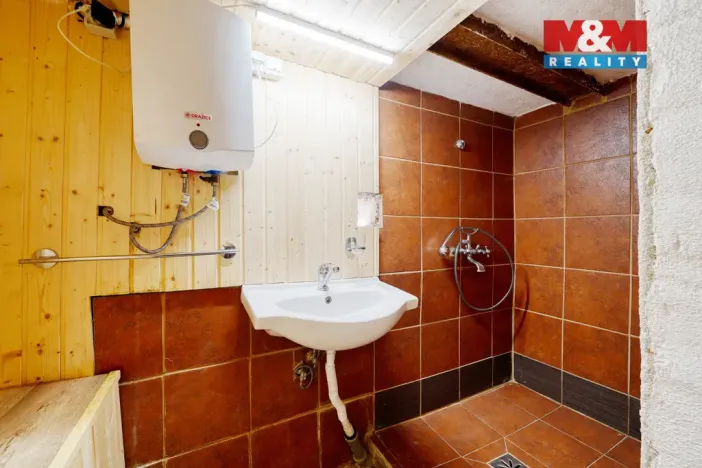 Prodej chaty, Čerňovice, 118 m2