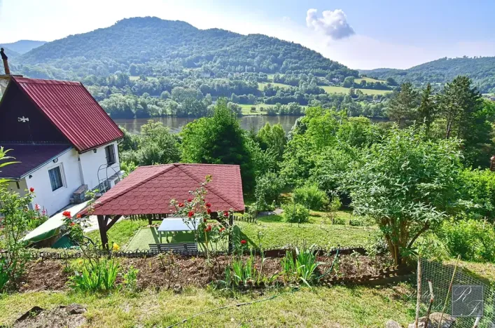 Prodej chaty, Dolní Zálezly, 37 m2