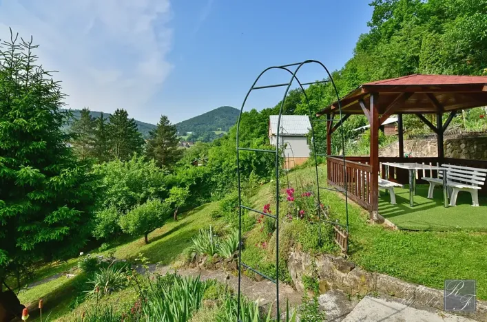 Prodej chaty, Dolní Zálezly, 37 m2