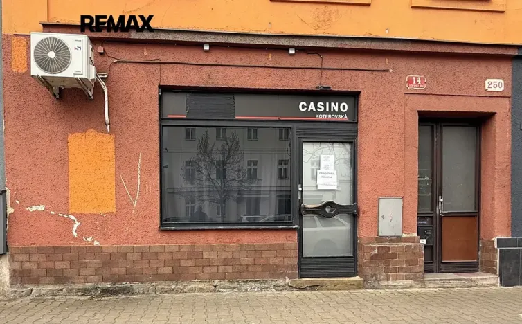 Pronájem restaurace, Plzeň, Koterovská, 168 m2