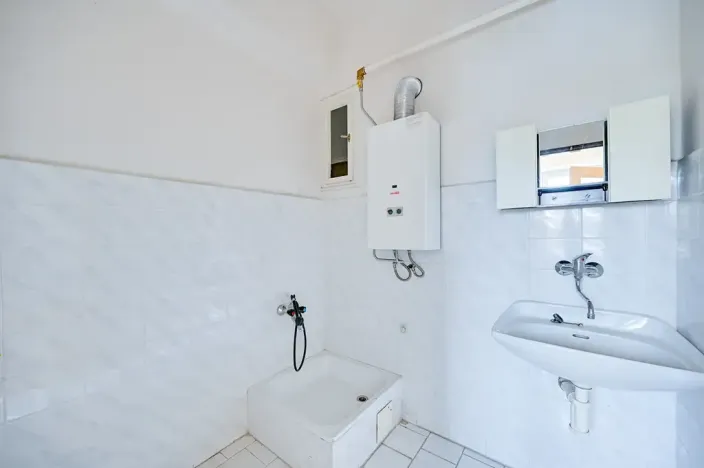 Pronájem kanceláře, Olomouc, Krakovská, 53 m2