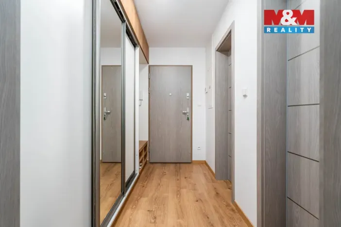 Pronájem bytu 1+kk, Vrchlabí - Hořejší Vrchlabí, Horská, 44 m2